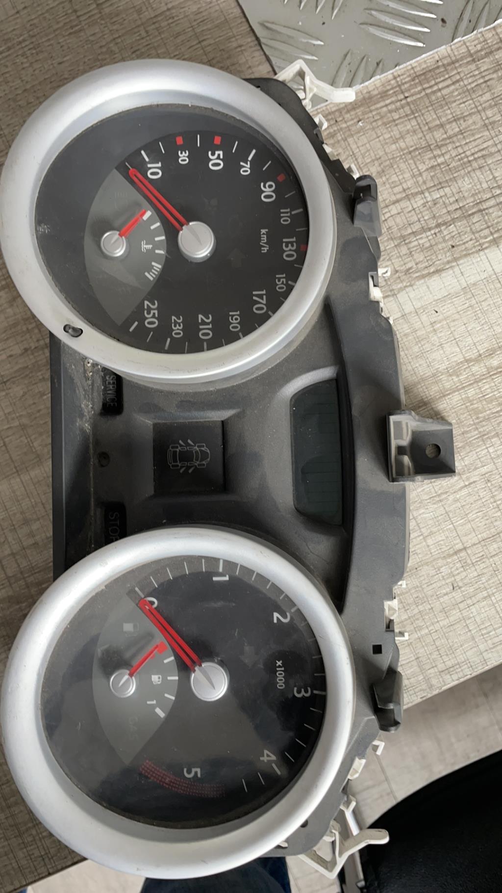 Compteur RENAULT MEGANE 2 PHASE 1 Diesel - 1