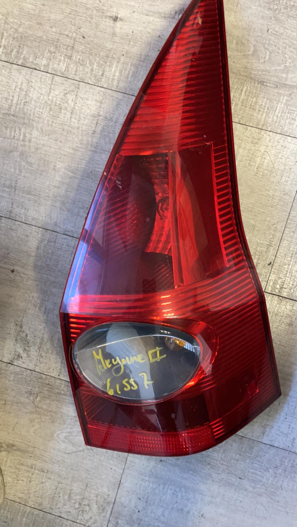 Fanale posteriore principale destro (luci) RENAULT MEGANE 2 PHASE 1 BREAK Diésel - 1