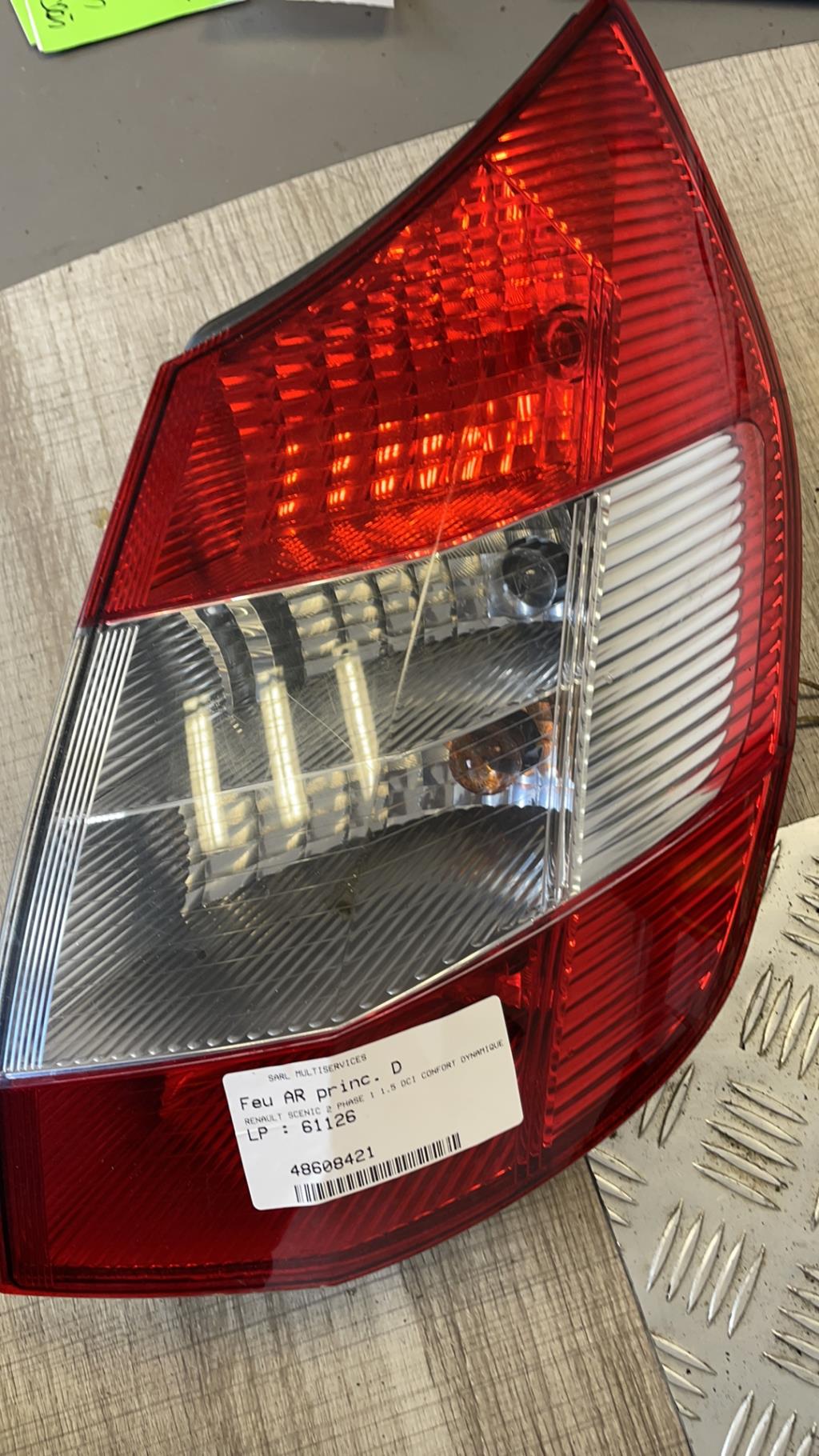 Fanale posteriore principale destro (luci) RENAULT SCENIC 2 PHASE 1 Diésel - 1