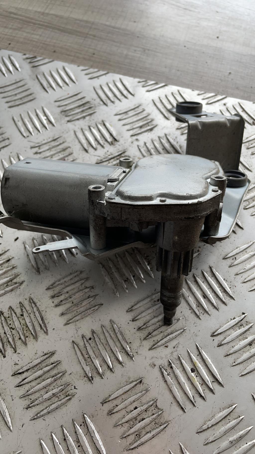 Motore tergicristallo posteriore CITROEN SAXO PHASE 2  - 1