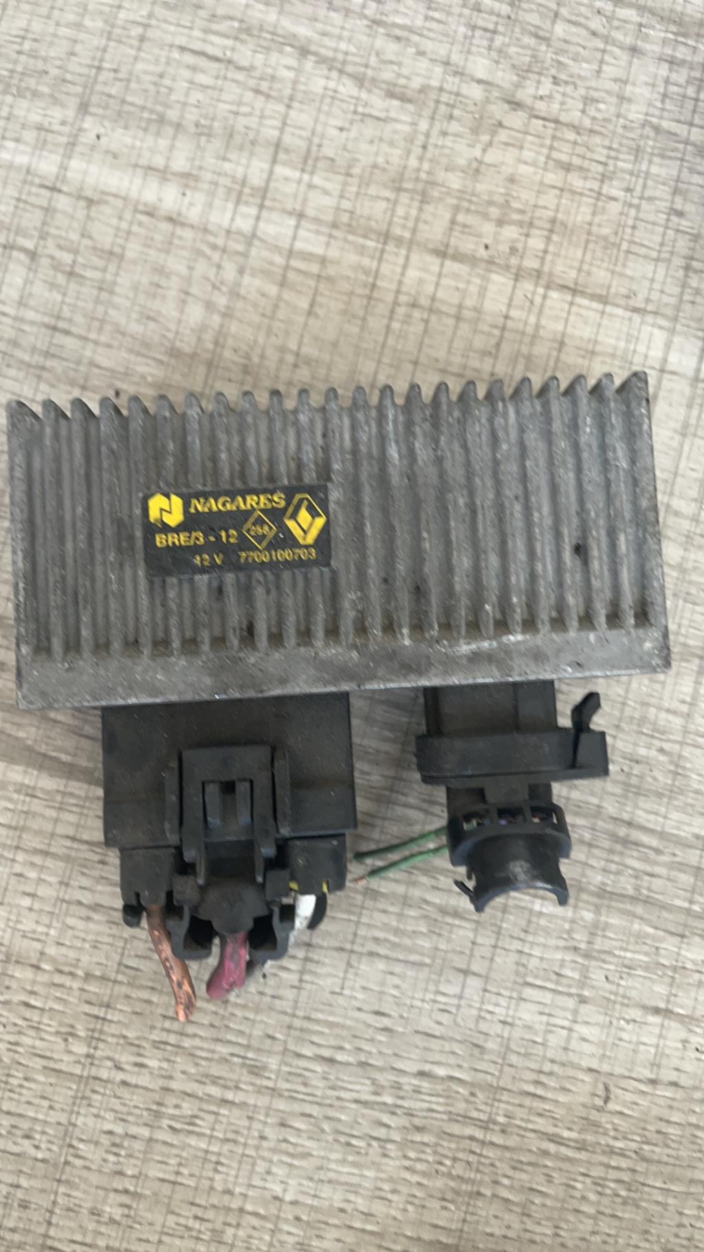 Relais de prechauffage RENAULT MEGANE 3 PHASE 1  - 1