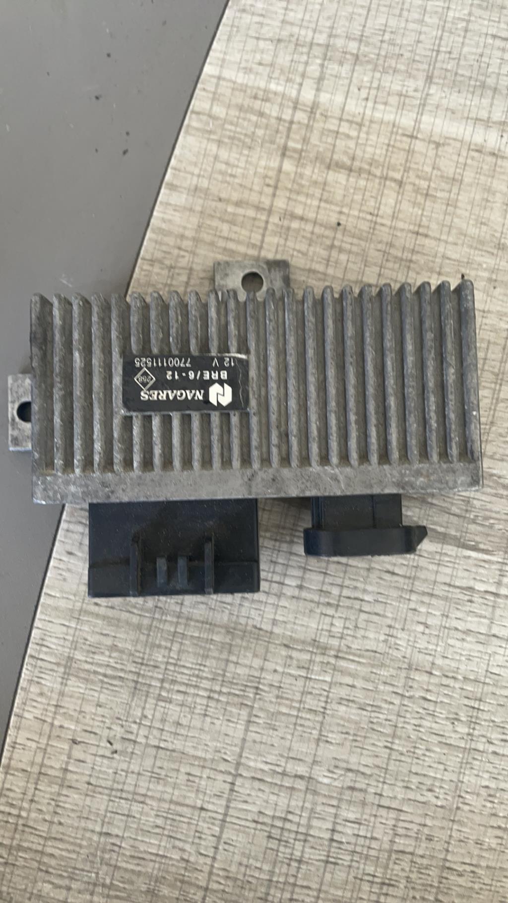 Relais de prechauffage RENAULT MEGANE 3 PHASE 1  - 1