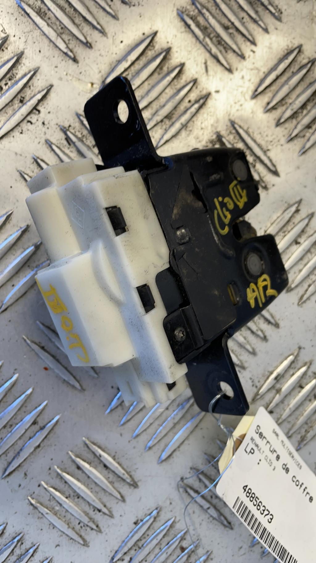 Serrure de hayon RENAULT CLIO 3 PHASE 1 Diesel - 1