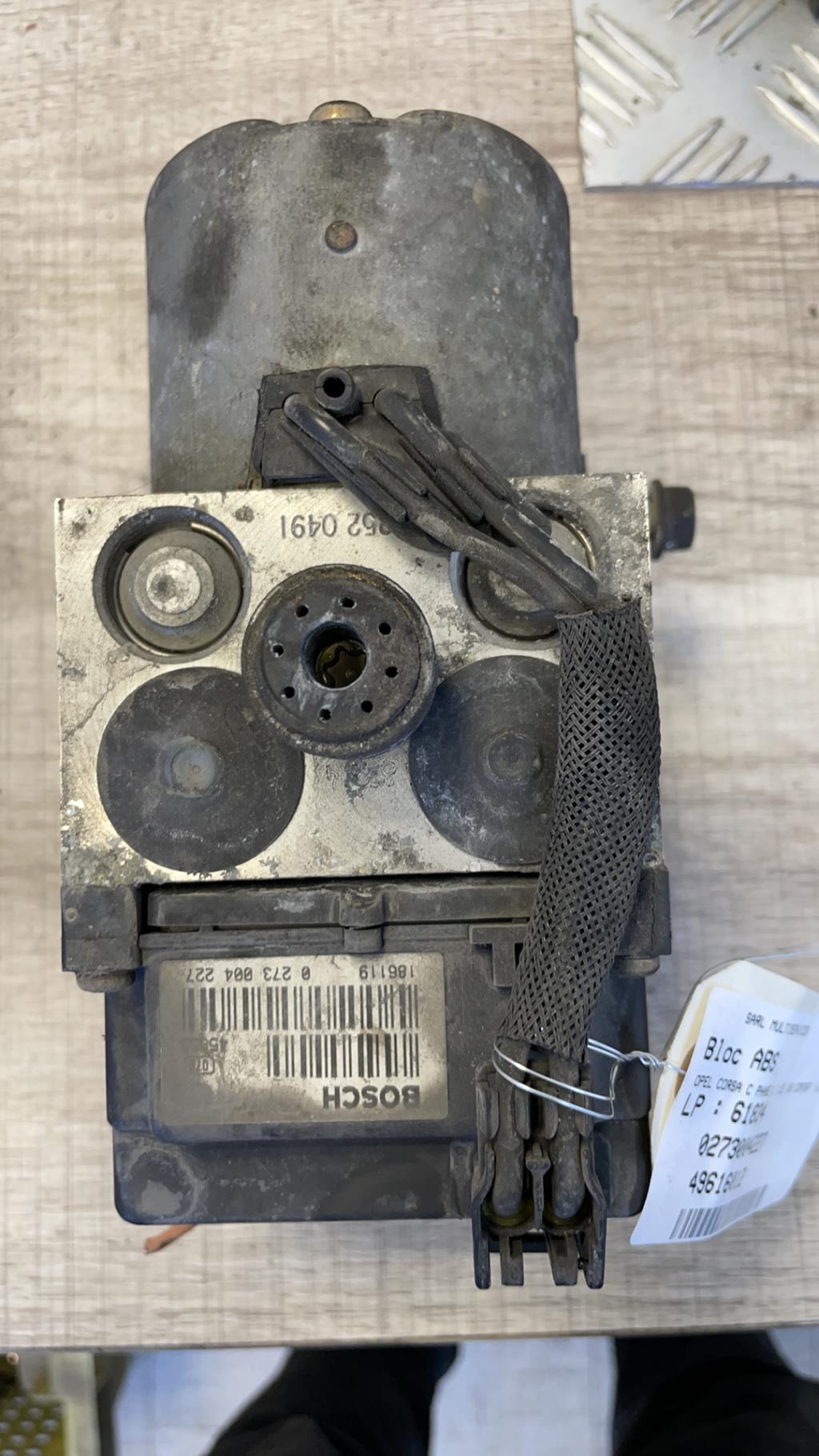 Bloc ABS (freins anti-blocage) OPEL CORSA C PHASE 1 Essence - 1