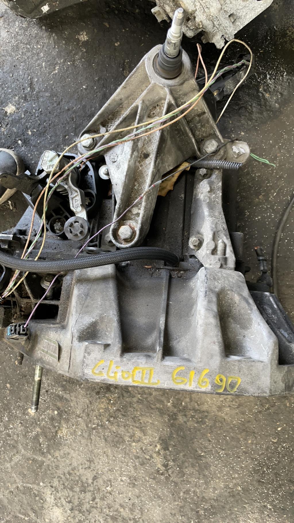 Boite de vitesses RENAULT CLIO 3 PHASE 1 Essence - 1