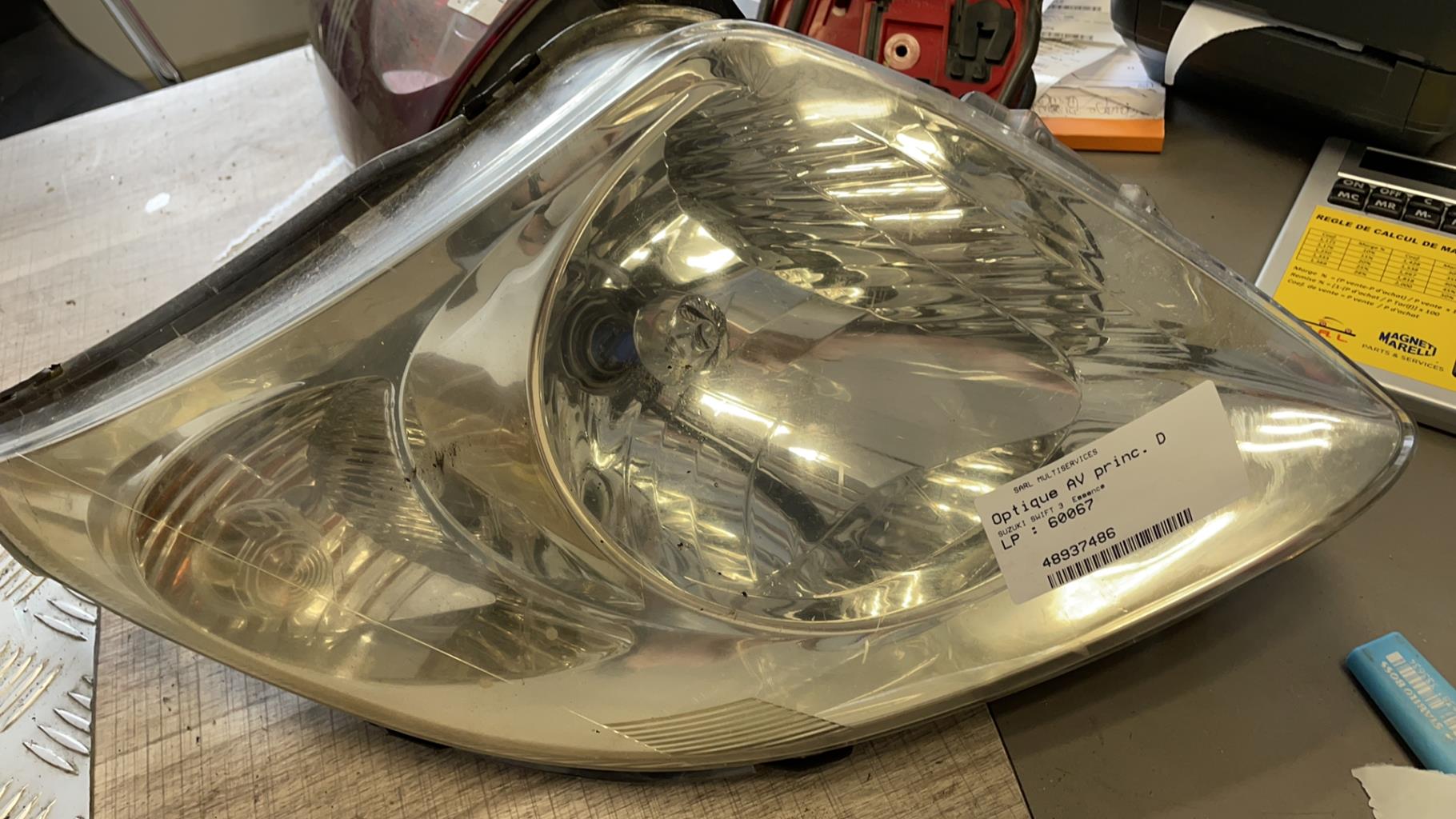 Gruppo ottico anteriore principale destro (luci)(faro) SUZUKI SWIFT 3 Gasolina - 1