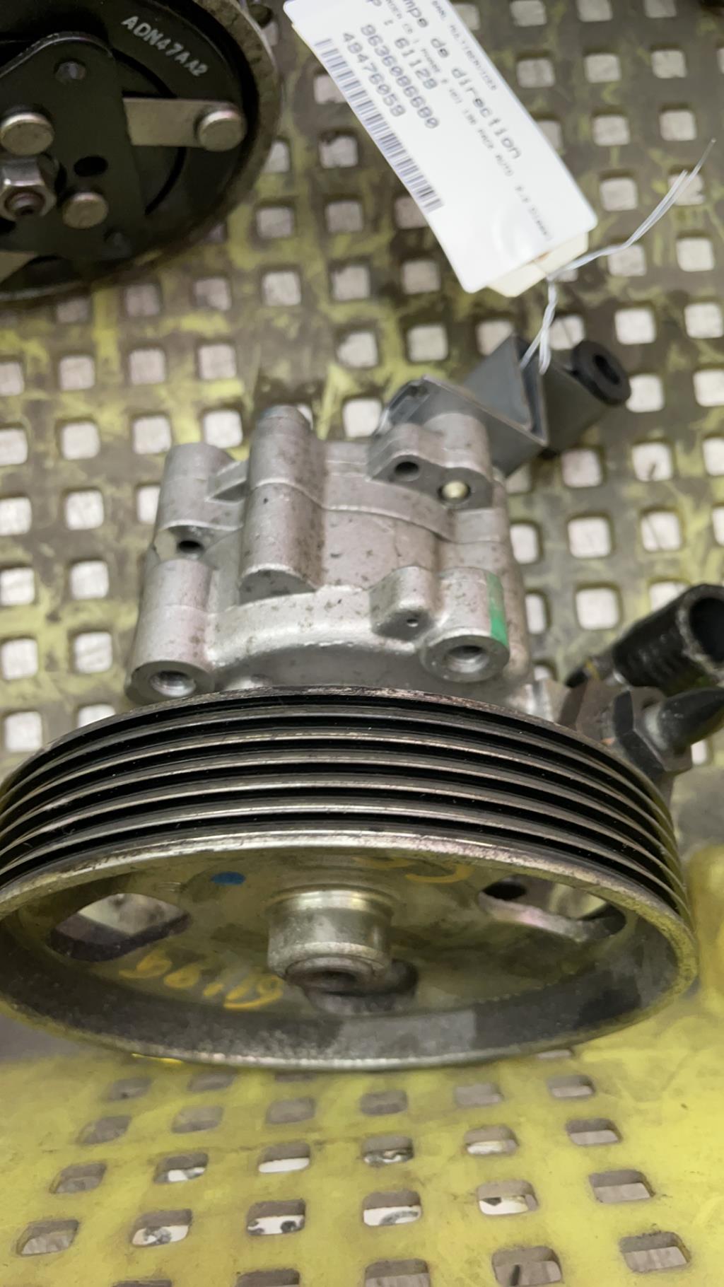 Pompe de direction CITROEN C5 1 PHASE 2 Diesel - 1