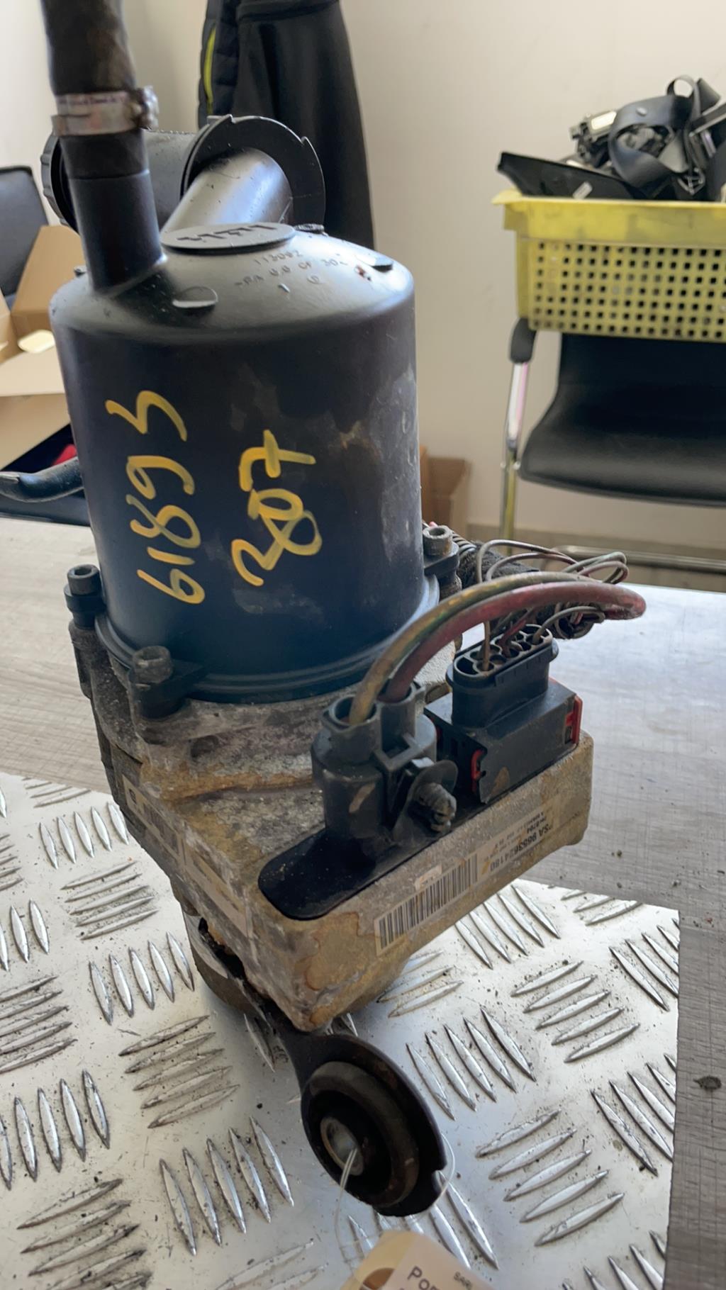 Pompe de direction PEUGEOT 307 PHASE 1 Diesel - 1