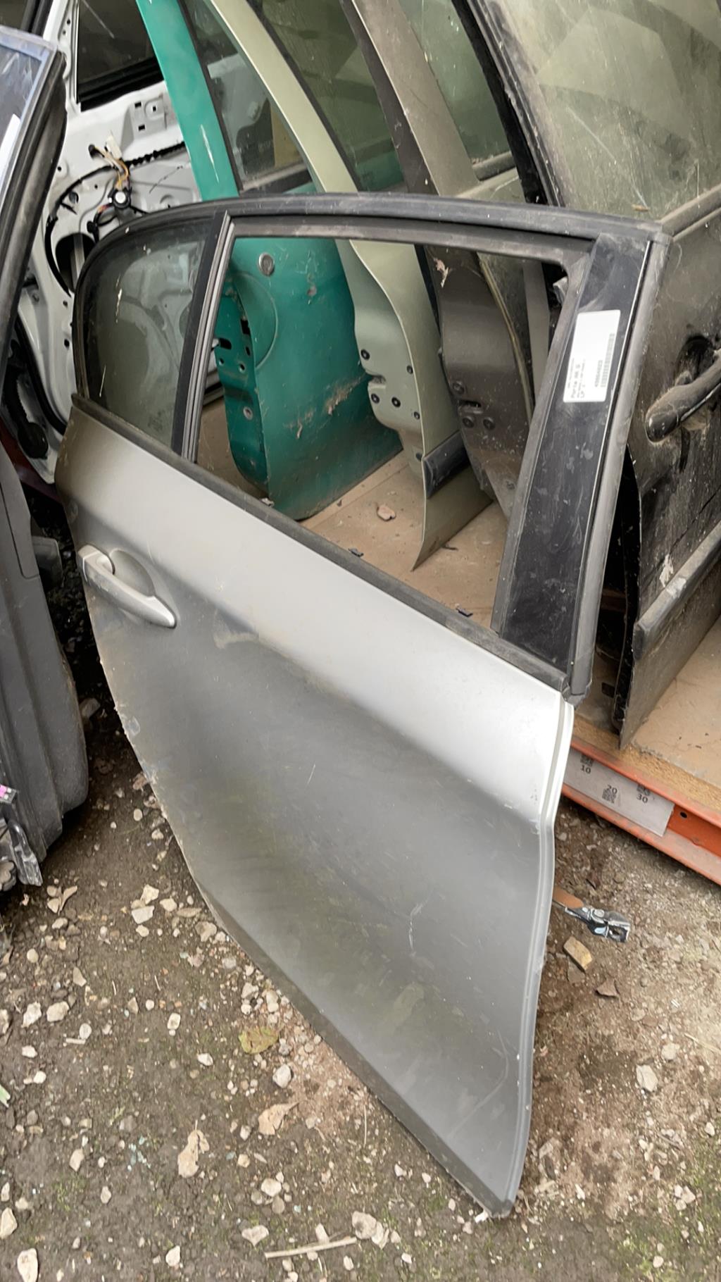 Portiera posteriore sinistra BMW SERIE 1 E87 PHASE 1  - 1