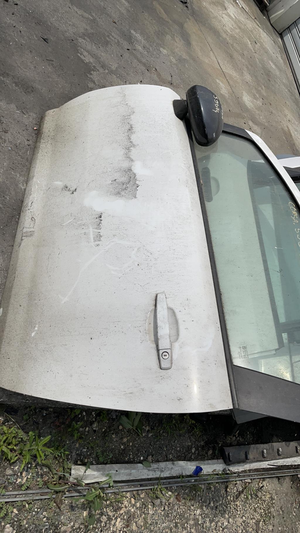 Porte avant gauche OPEL CORSA D PHASE 2 Essence - 1