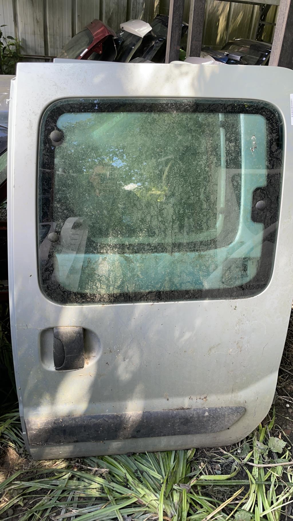 Portiera laterale sinistra RENAULT KANGOO 1 PHASE 1 Diésel - 1