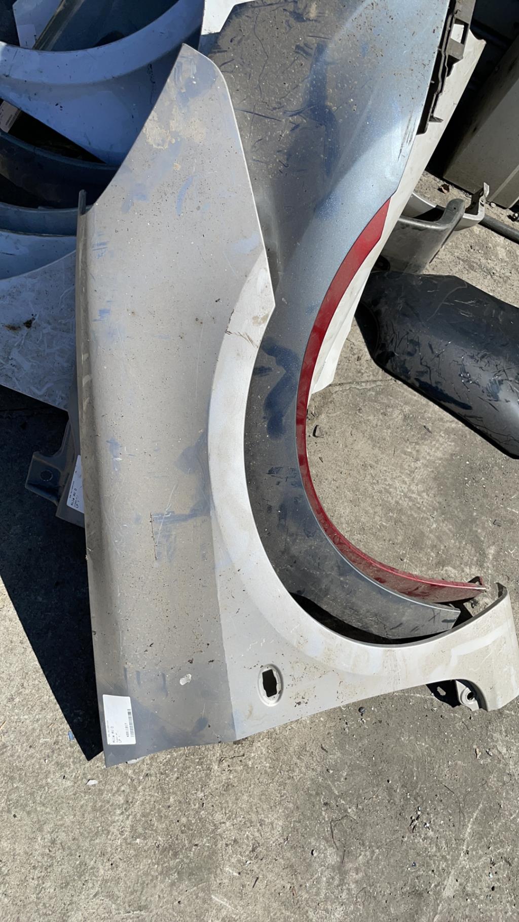 Parafango anteriore destro PEUGEOT 307 PHASE 1 BREAK Diésel - 1