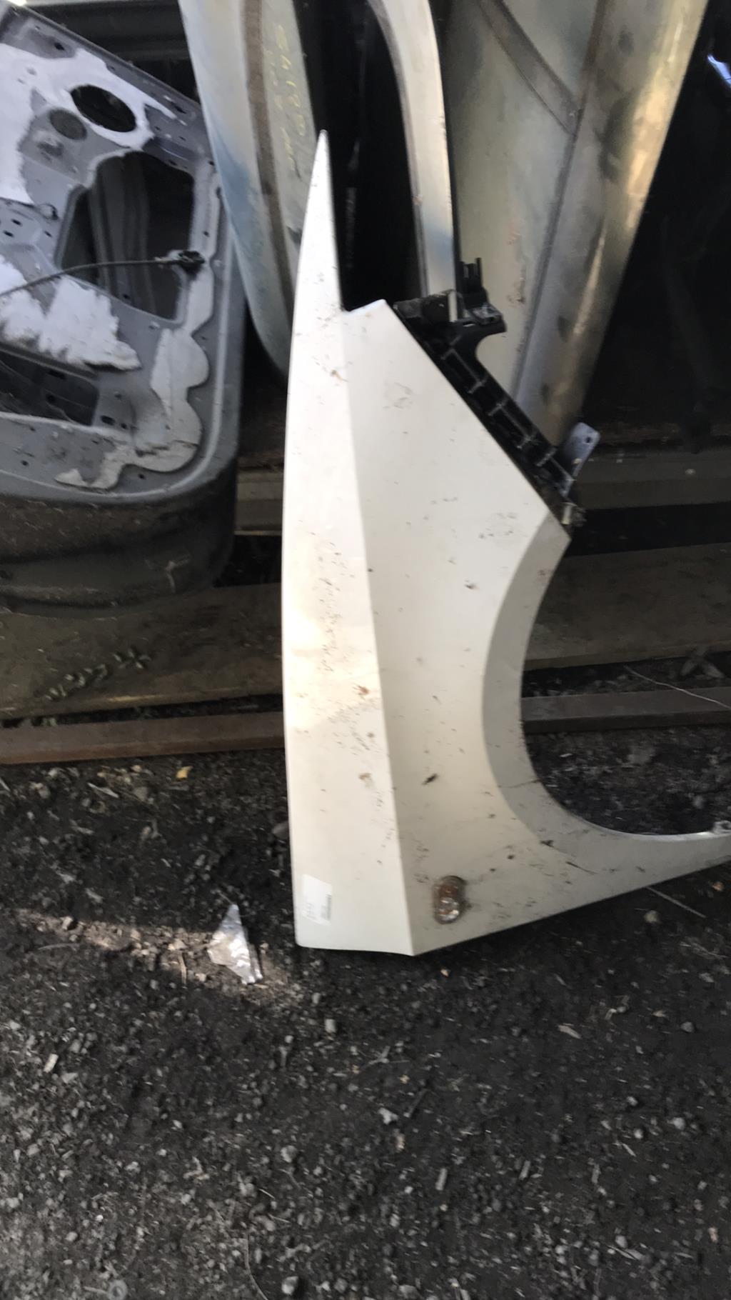 Parafango anteriore destro SEAT IBIZA 4 PHASE 1 COUPE Gasolina - 1