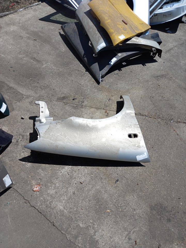 Parafango anteriore destro VOLKSWAGEN POLO 3 PHASE 1  - 1