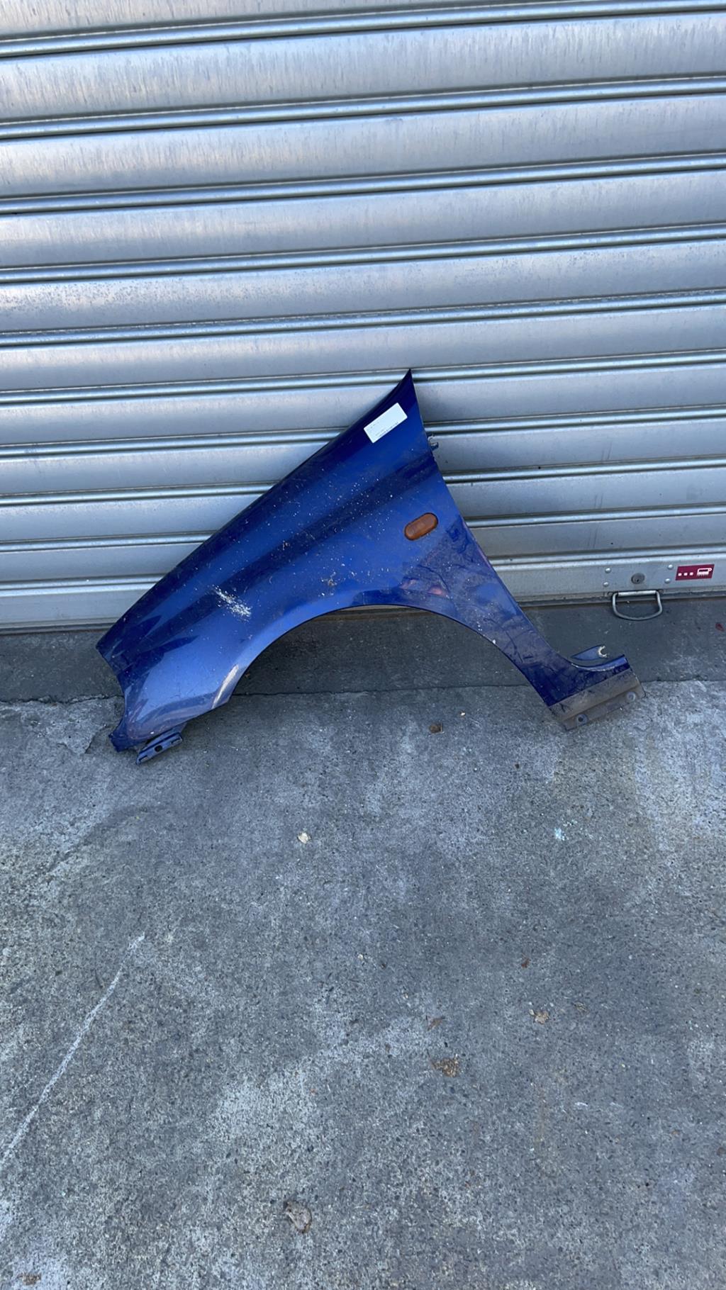 Aile avant gauche RENAULT CLIO 2 PHASE 1  - 1