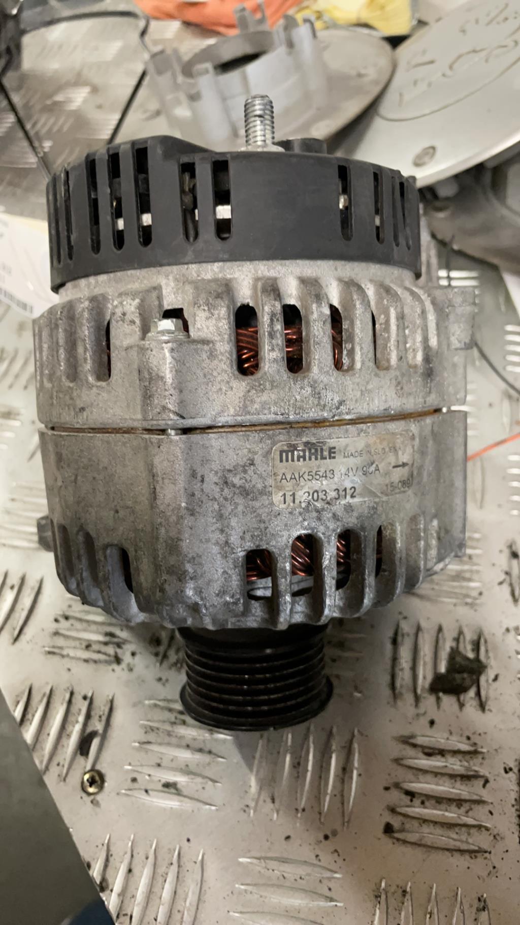 Alternatore VOLKSWAGEN GOLF 4  - 1