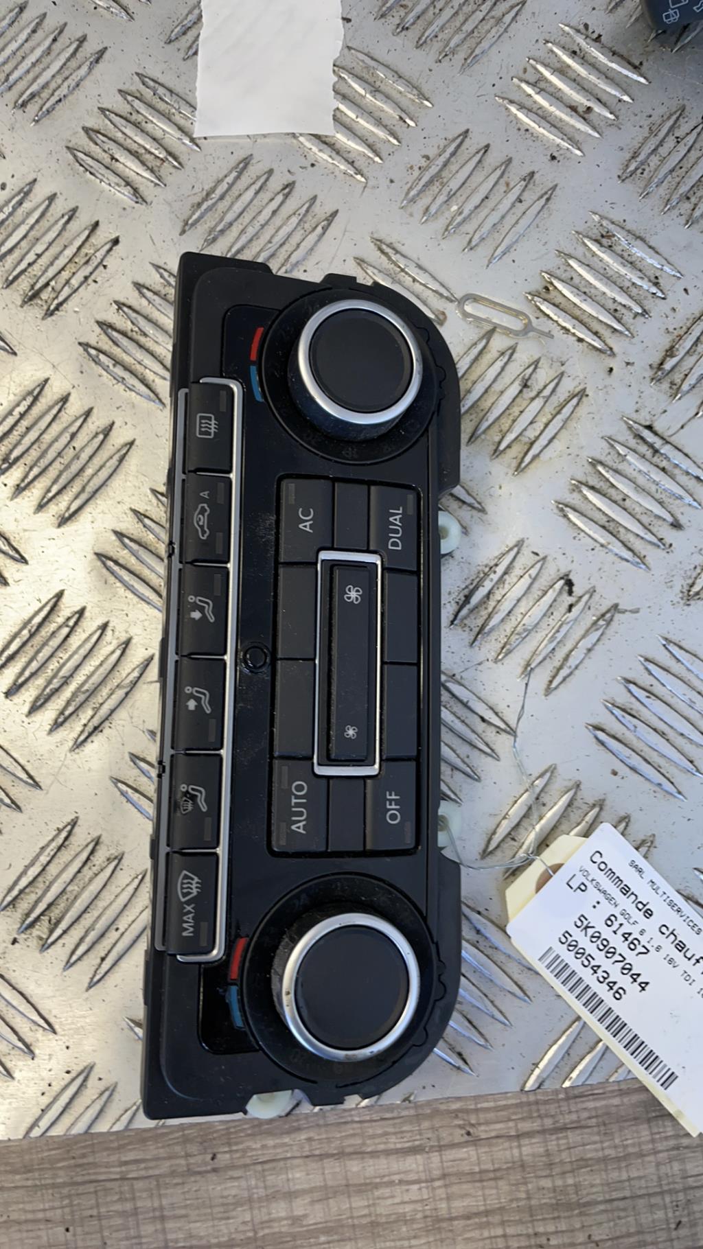 Commande chauffage VOLKSWAGEN GOLF 6 Diesel - 1