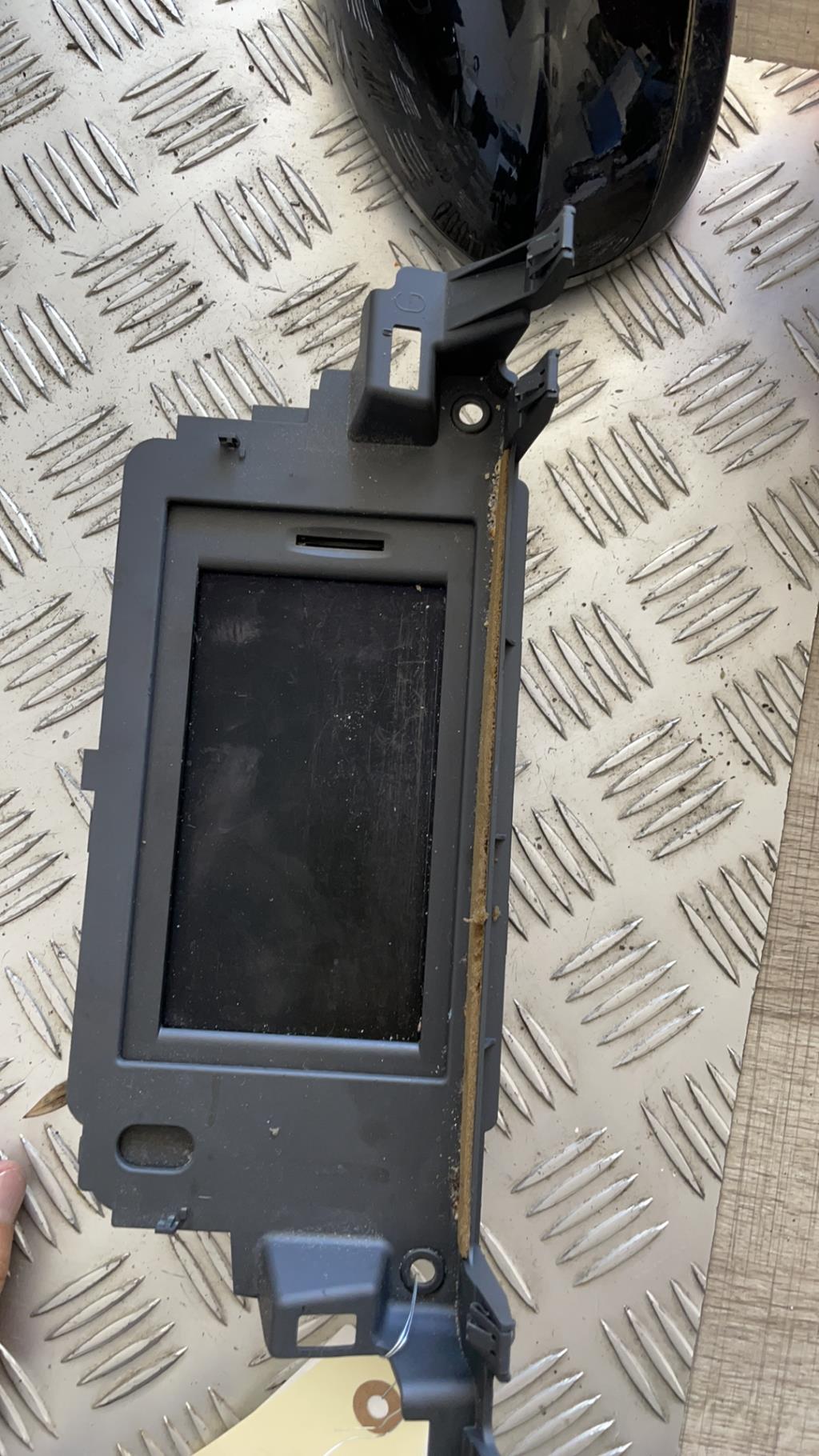 Ecran GPS RENAULT LAGUNA 3 PHASE 1 Diesel - 1