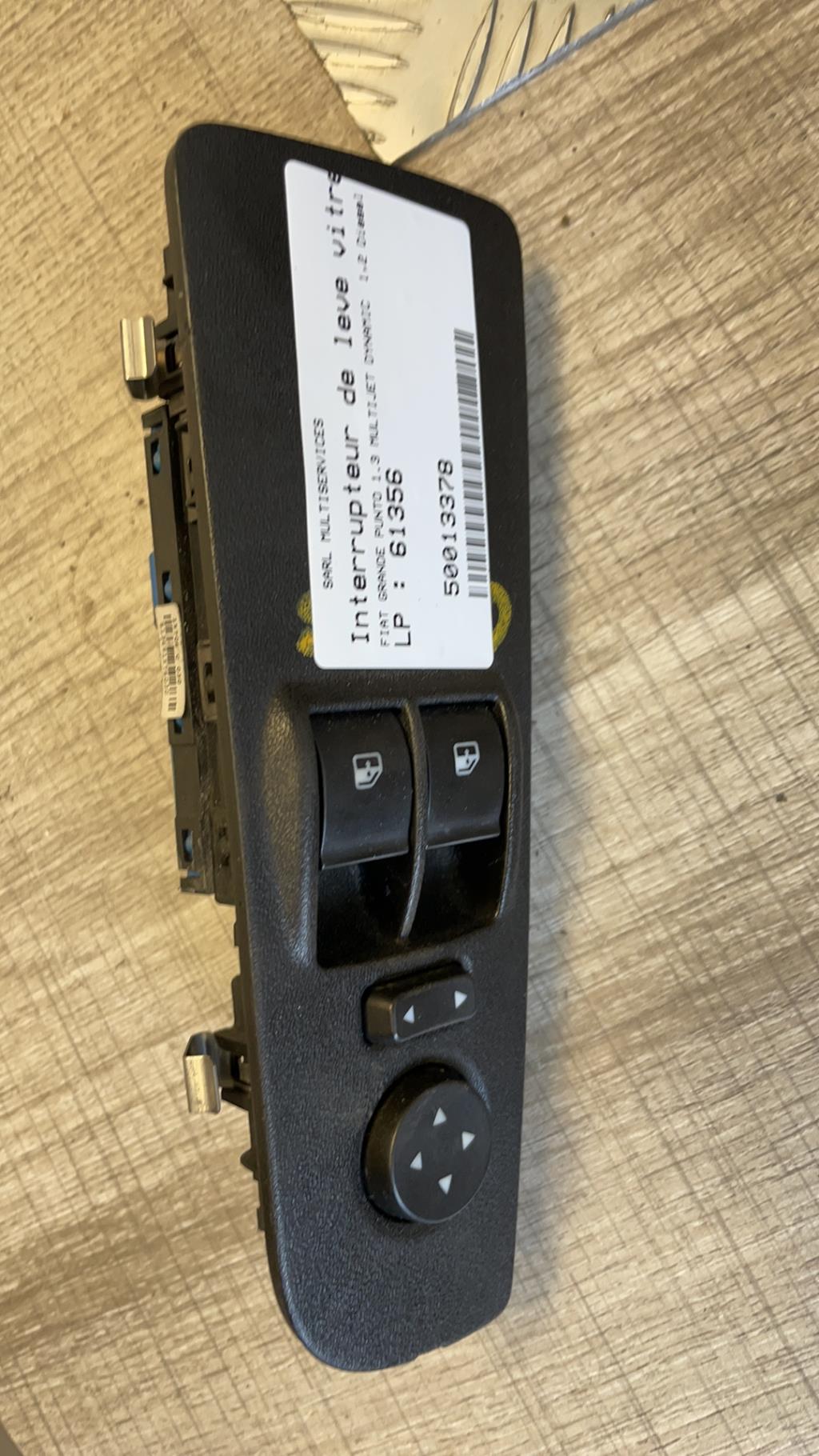Interruttore lavacristalli anteriore sinistro FIAT GRANDE PUNTO  - 1