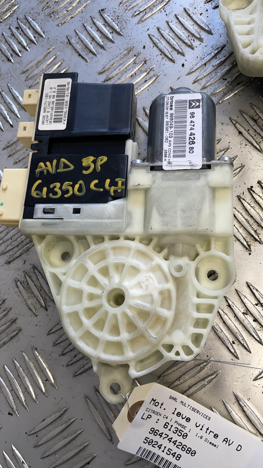 Motore alzacristalli anteriore destro CITROEN C4 1 PHASE 1 COUPE Diésel - 1