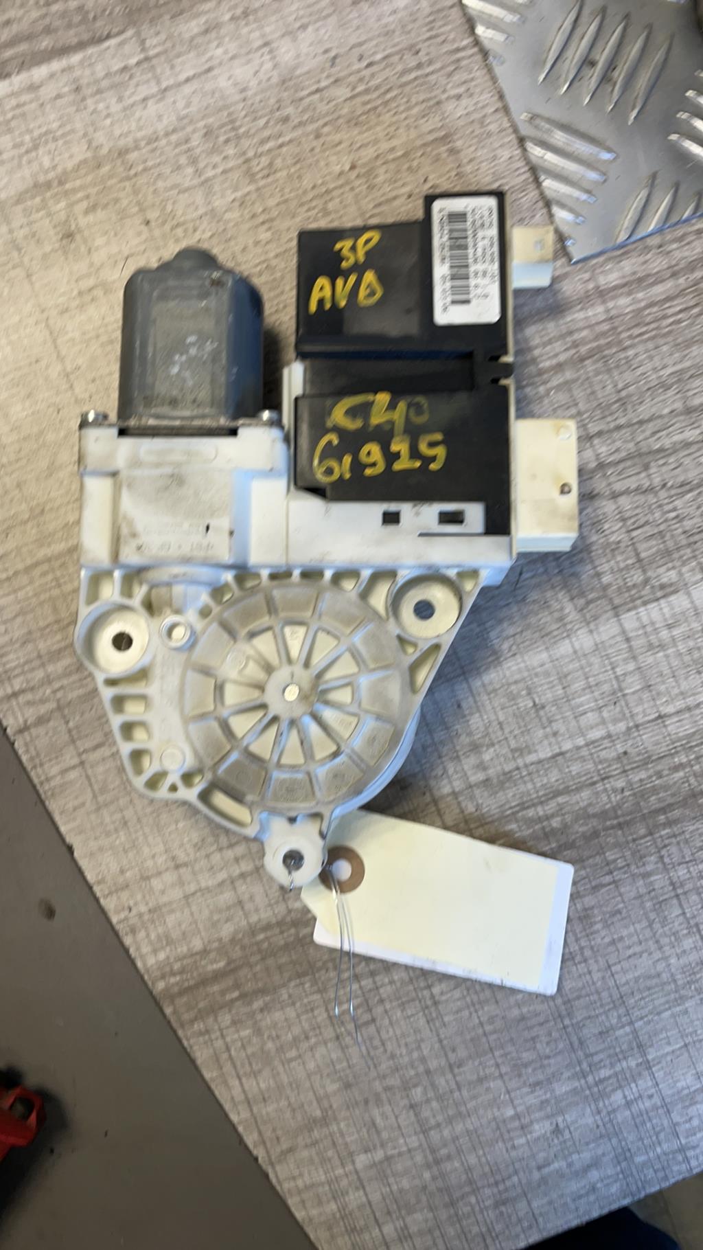 Motore alzacristalli anteriore destro CITROEN C4 1 PHASE 1 COUPE Diésel - 1