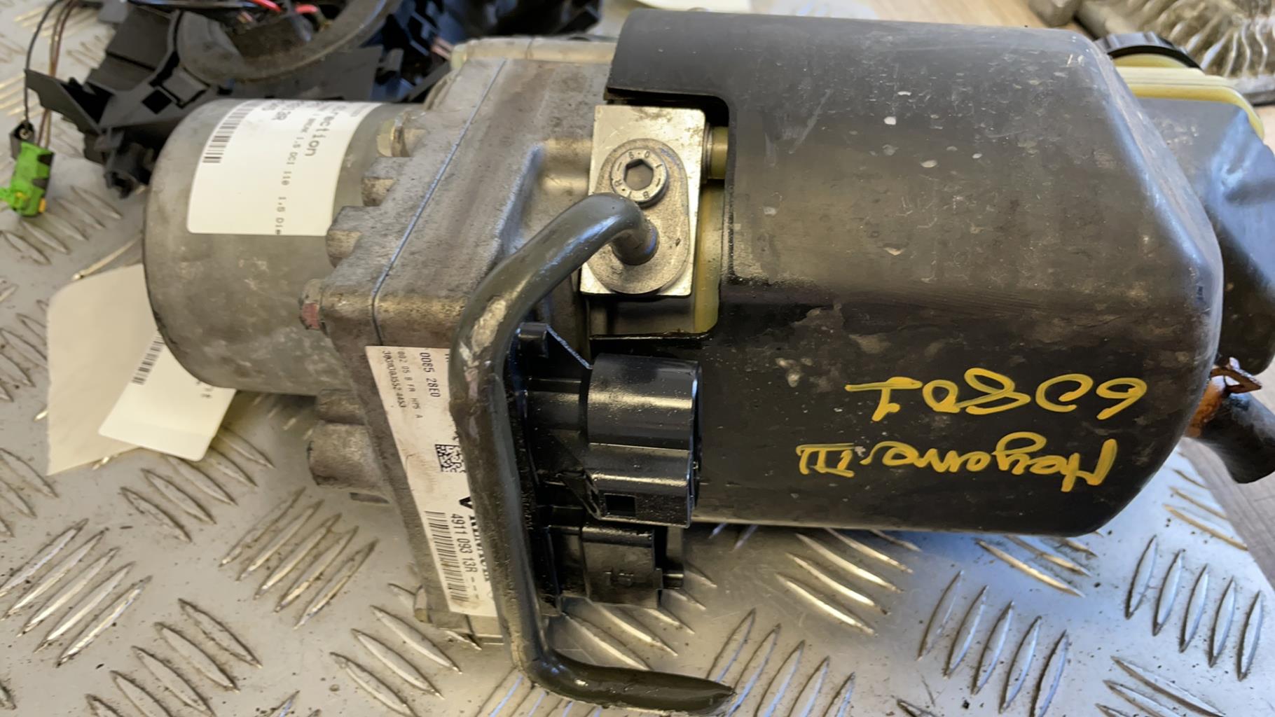 Pompe de direction RENAULT LAGUNA 3 PHASE 1 Diesel - 1