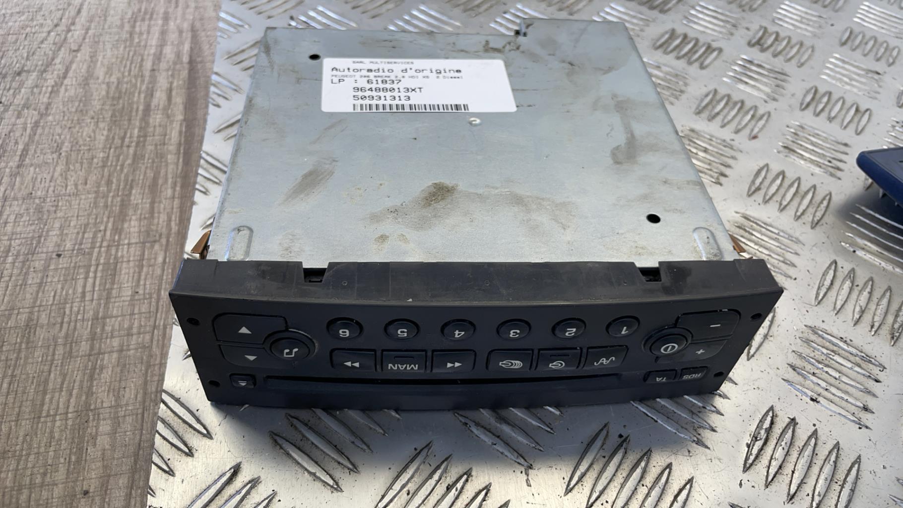 Autoradio originale PEUGEOT 206 PHASE 2 BREAK Diésel - 1