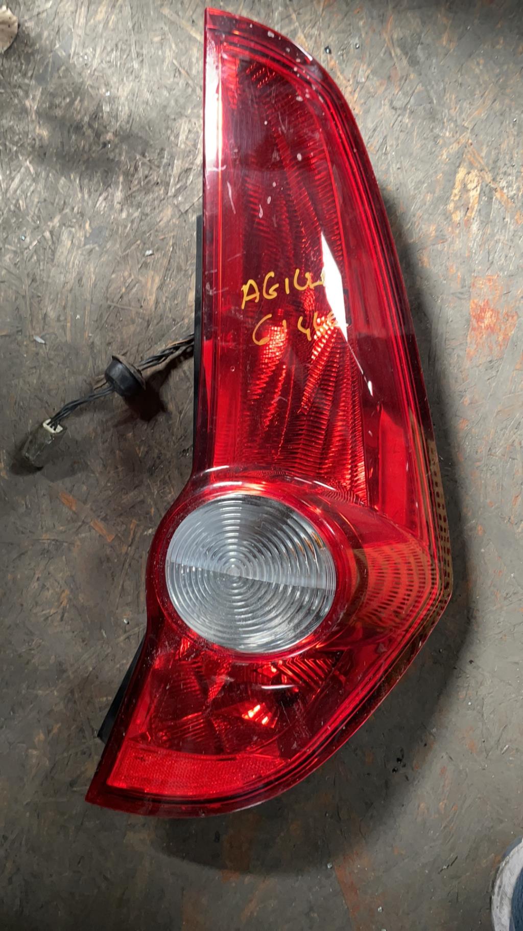 Fanale posteriore principale destro (luci) OPEL AGILA B Gasolina - 1