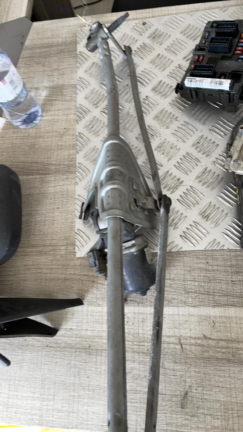 Motore tergicristallo anteriore MINI MINI 2 R56 PHASE 1  - 1