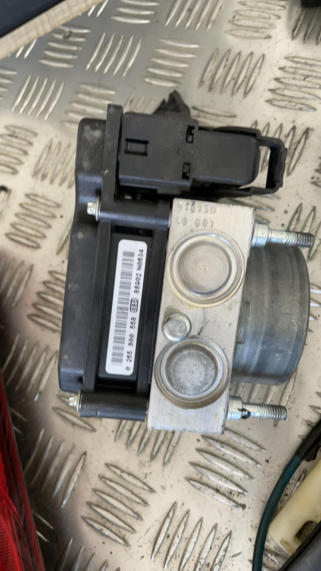 Blocco ABS (antibloccaggio freni) RENAULT GRAND MODUS PHASE 2 Diésel - 1