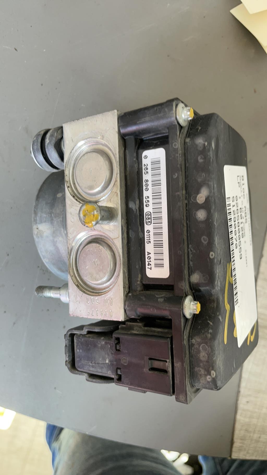 Bloc ABS (freins anti-blocage) RENAULT CLIO 3 PHASE 2 Diesel - 1
