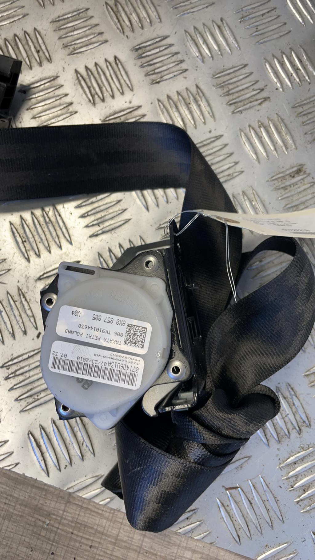 Cintura di sicurezza posteriore destra AUDI A1 1 PHASE 1 Diésel - 1