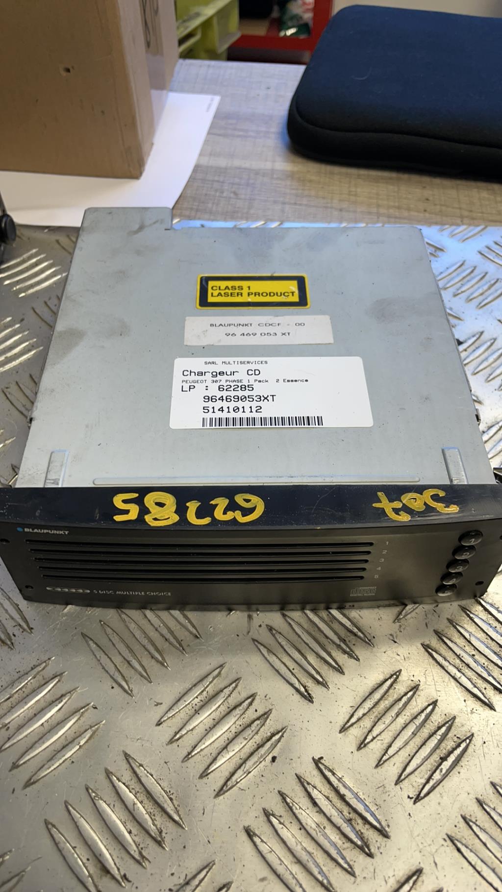 Chargeur CD PEUGEOT 307 PHASE 1 BREAK Essence - 1