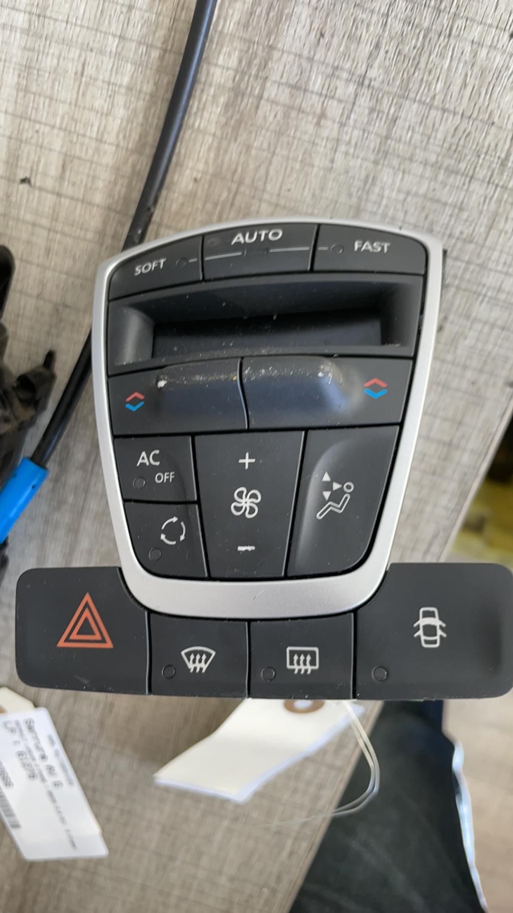 Commande chauffage RENAULT LAGUNA 3 PHASE 1 BREAK Diesel - 1