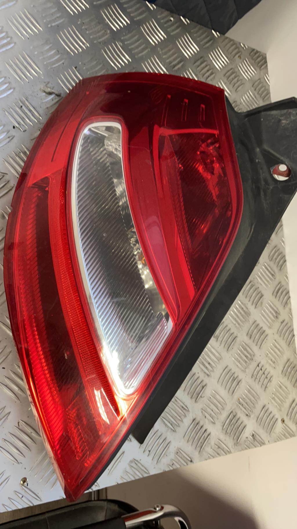 Fanale posteriore principale sinistro (luci) RENAULT MEGANE 2 PHASE 1 Diésel - 1