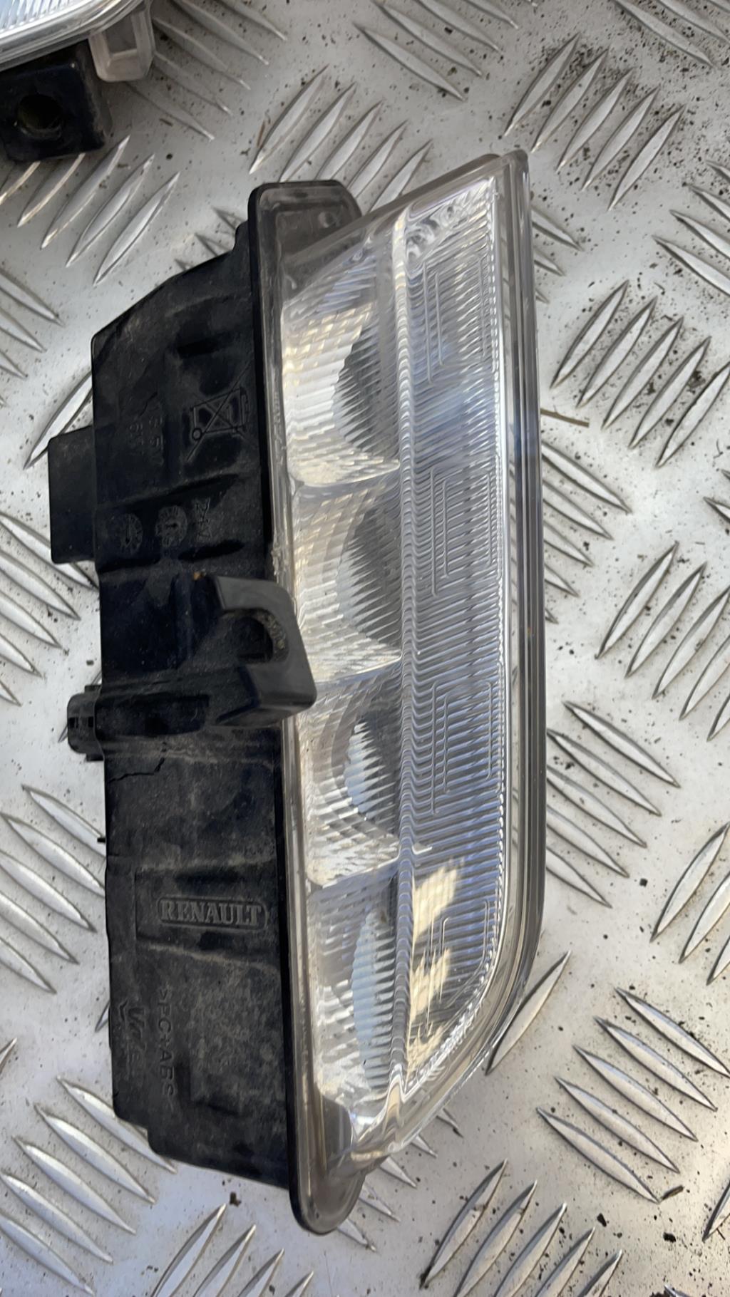 Luce di marcia diurna anteriore destra PEUGEOT 206 PHASE 2 Diésel - 1