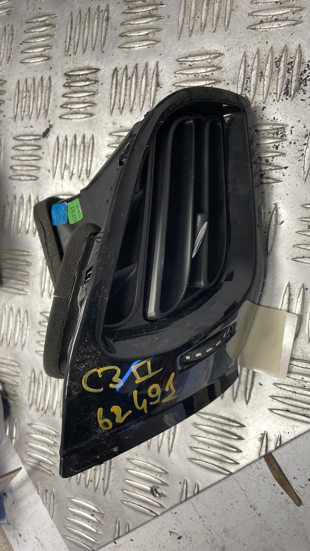Bocchetta aerazione cruscotto anteriore sinistra CITROEN C3 2 PHASE 1 Diésel - 1