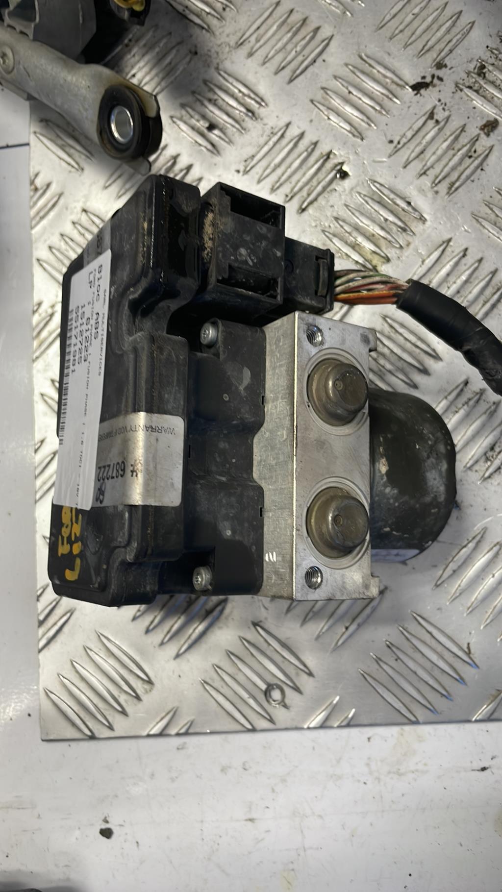 Blocco ABS (antibloccaggio freni) FORD FUSION PHASE 1 Diésel - 1