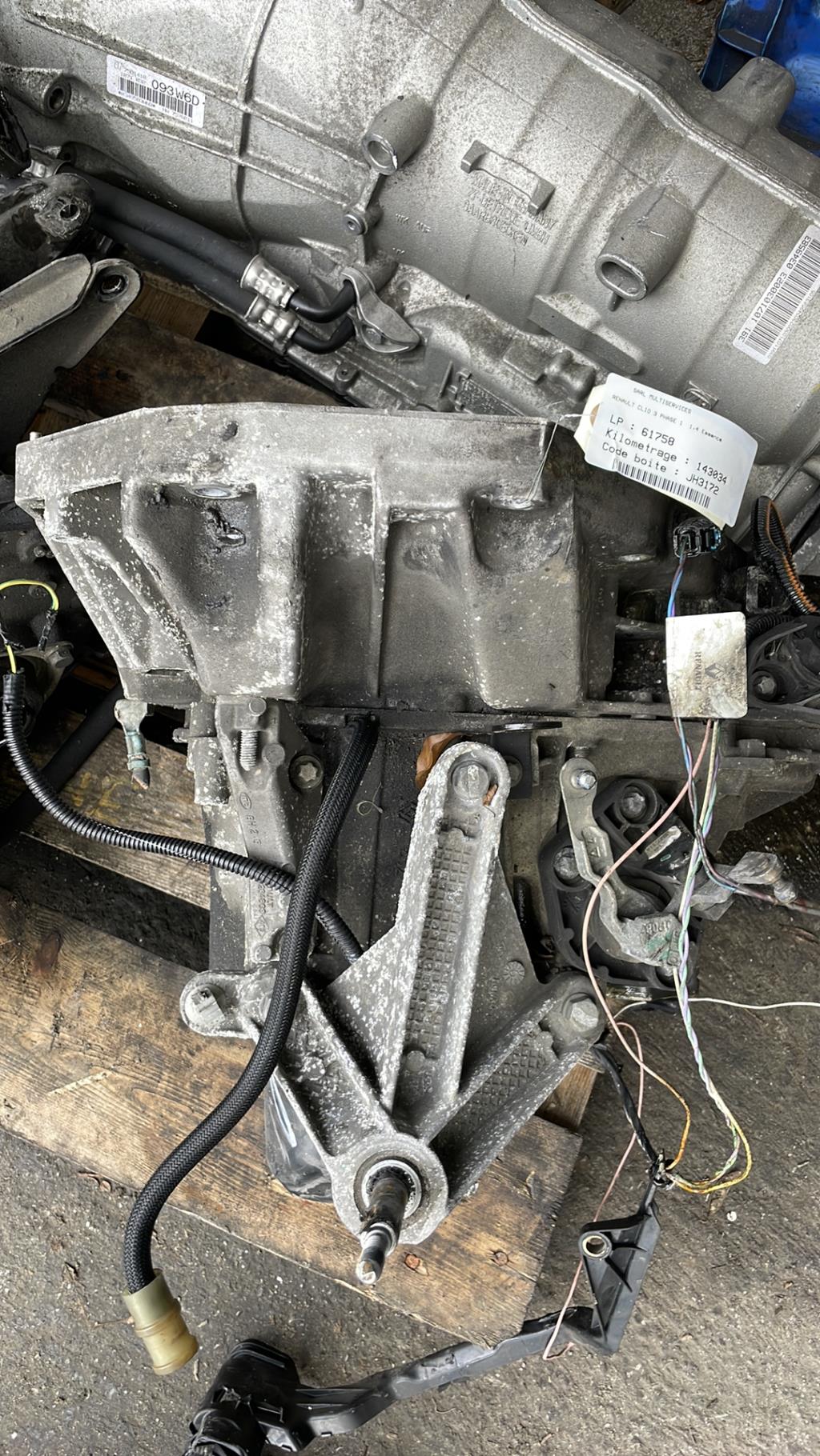 Boite de vitesses RENAULT CLIO 3 PHASE 1 Essence - 1