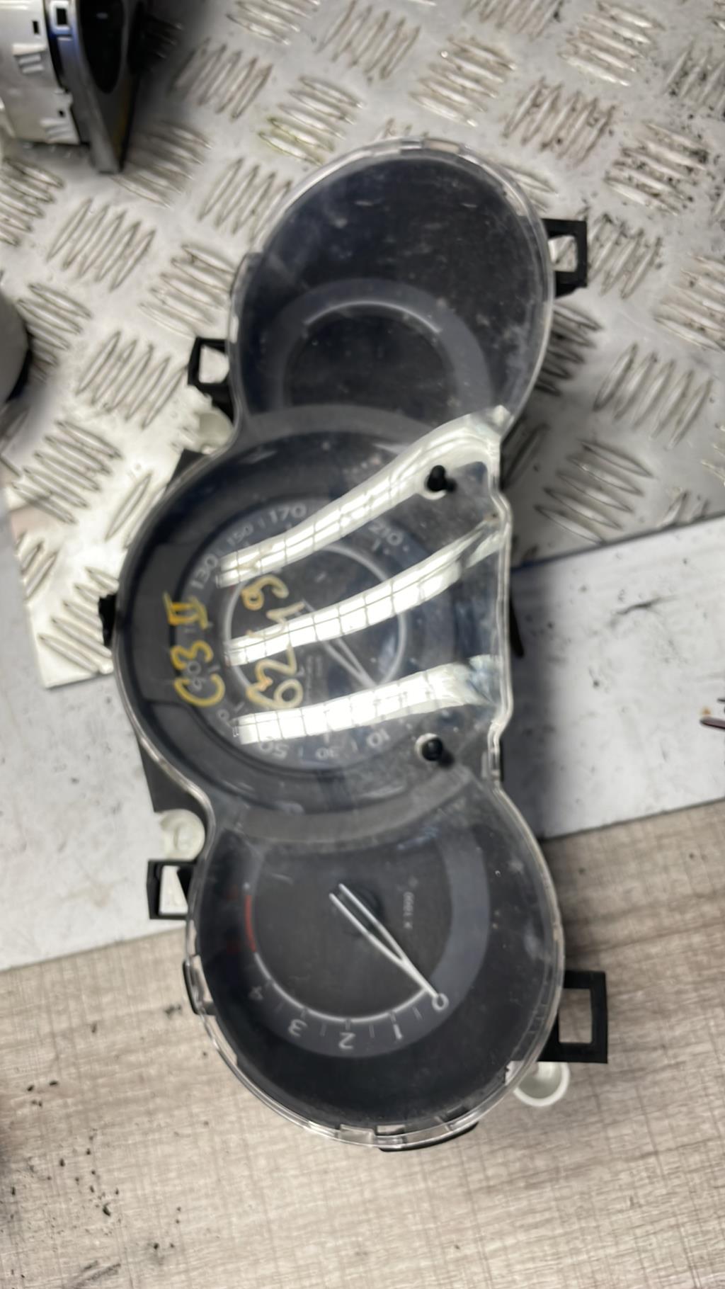 Compteur CITROEN C3 2 PHASE 1 Diesel - 1