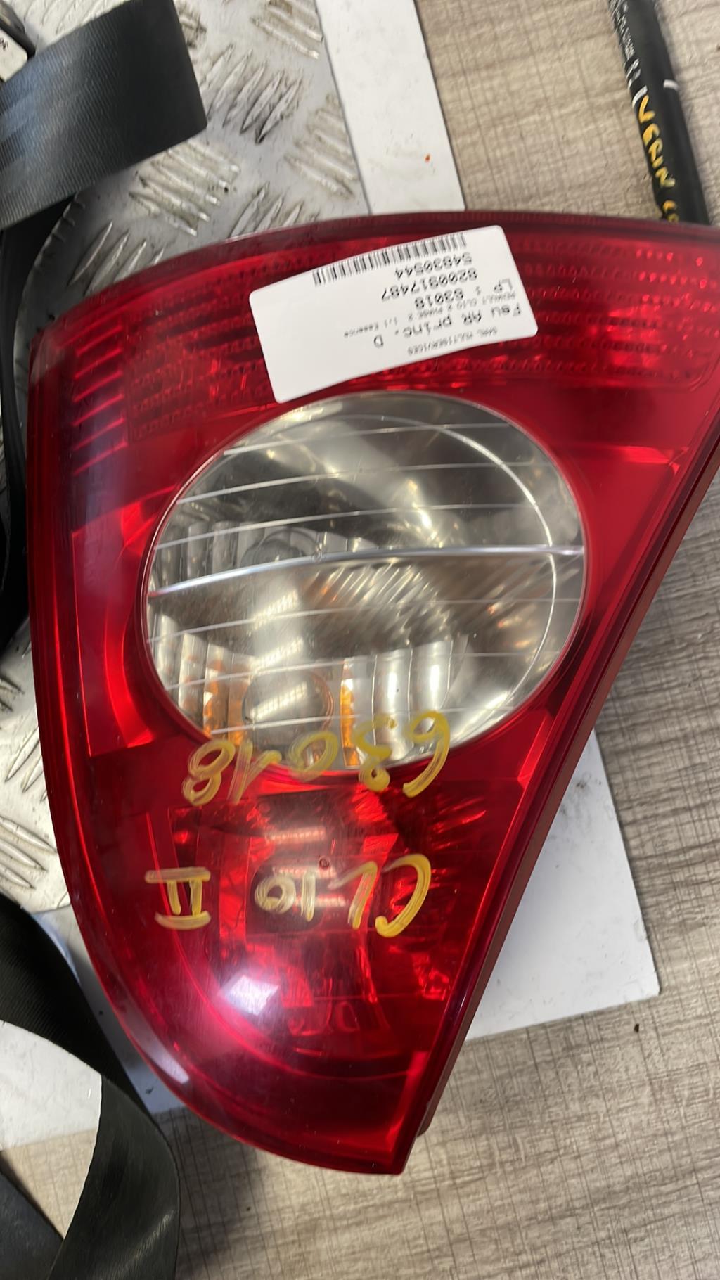 Fanale posteriore principale destro (luci) RENAULT CLIO 2 PHASE 2 Gasolina - 1