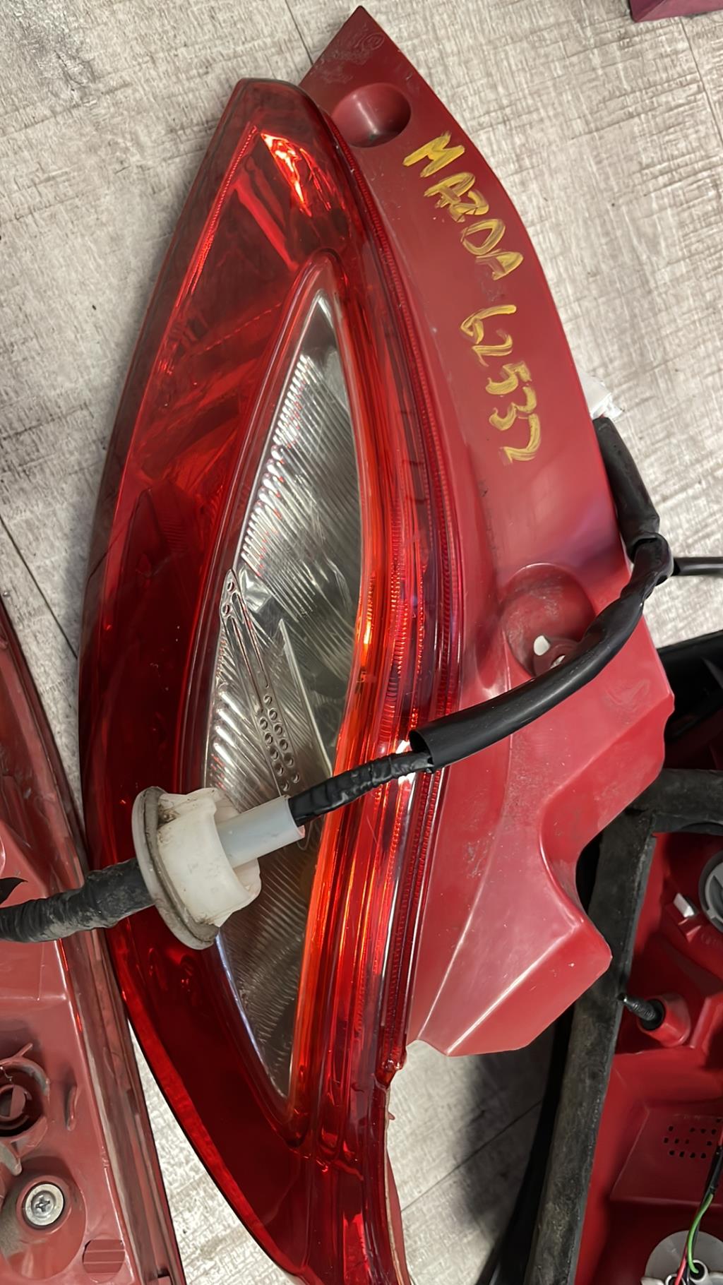 Fanale posteriore principale destro (luci) MAZDA 2 2 PHASE 2 Diésel - 1