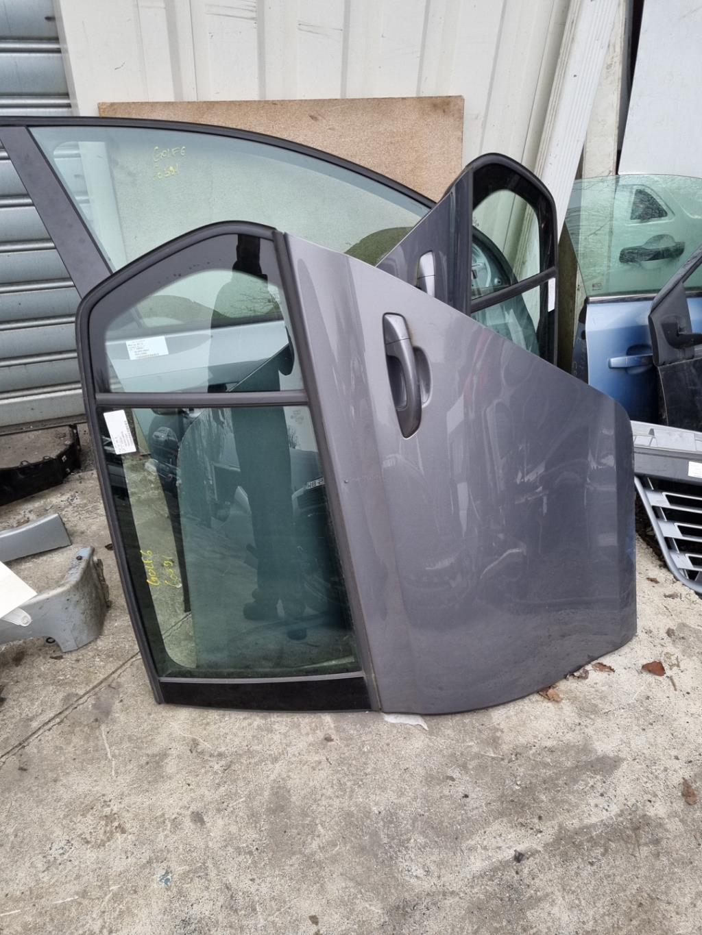 Portiera posteriore sinistra VOLKSWAGEN GOLF 6 Diésel - 1