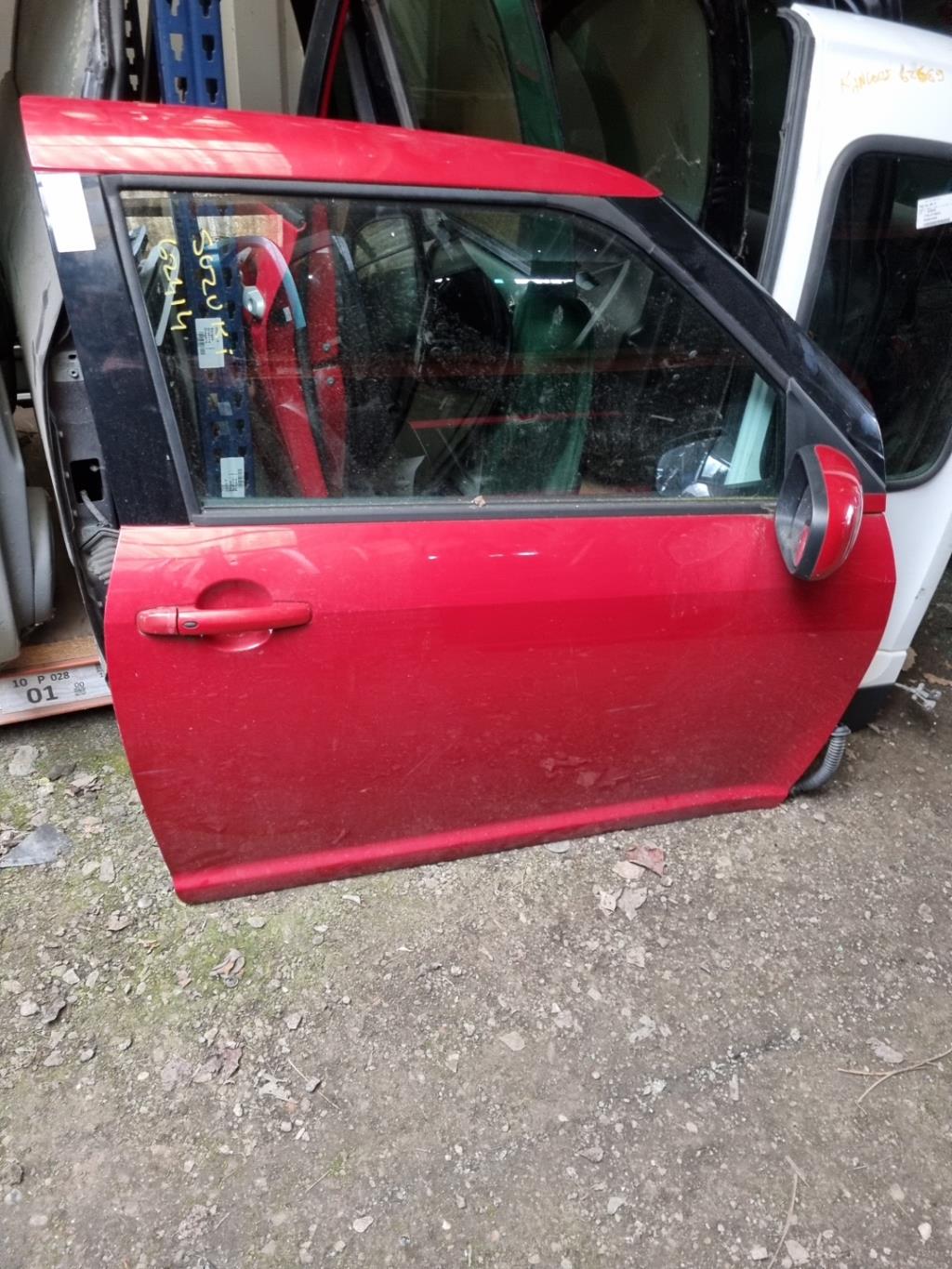 Portiera anteriore destra SUZUKI SWIFT 3 Gasolina - 1