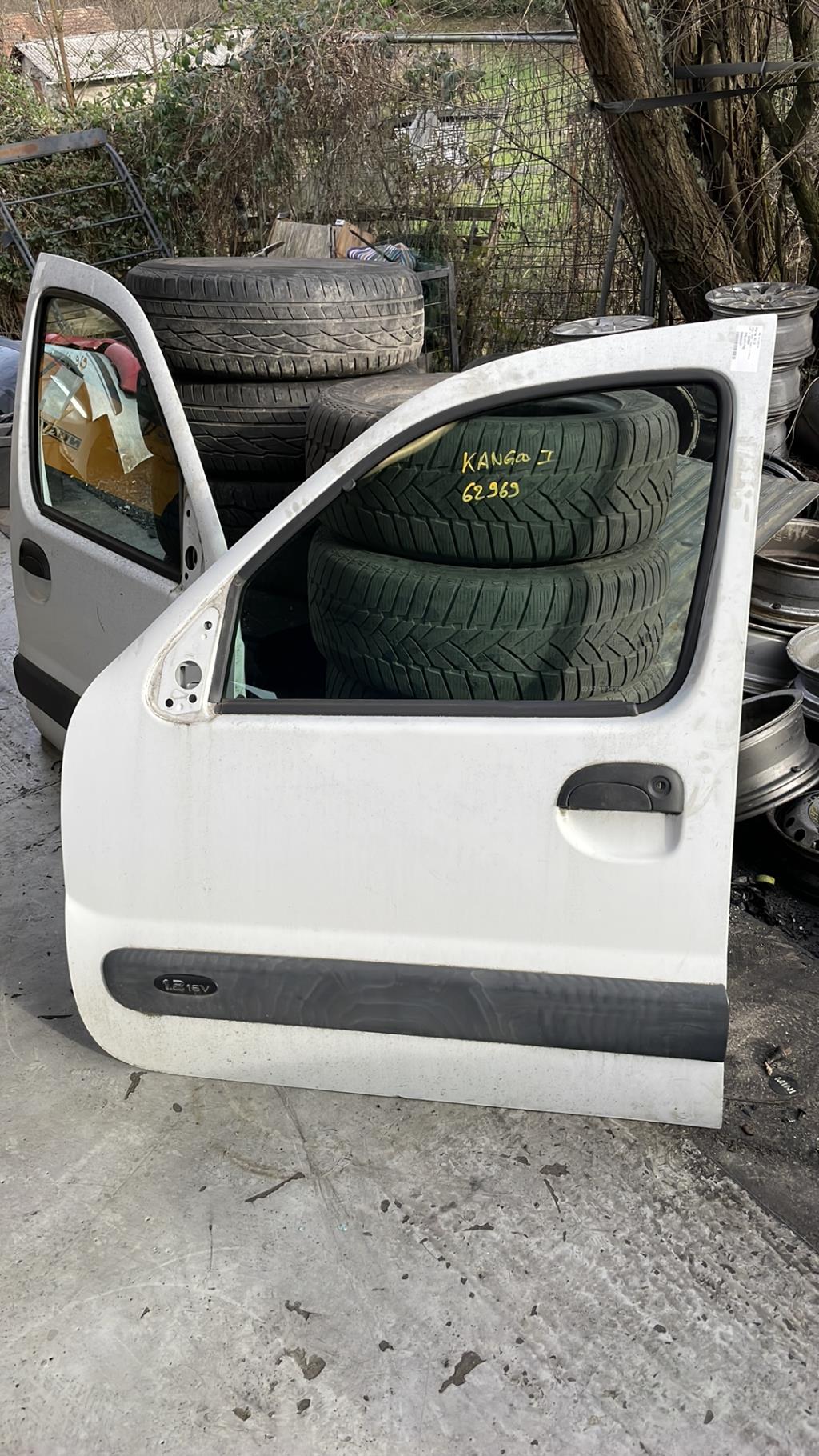 Portiera anteriore sinistra RENAULT KANGOO 1 PHASE 2 Gasolina - 1