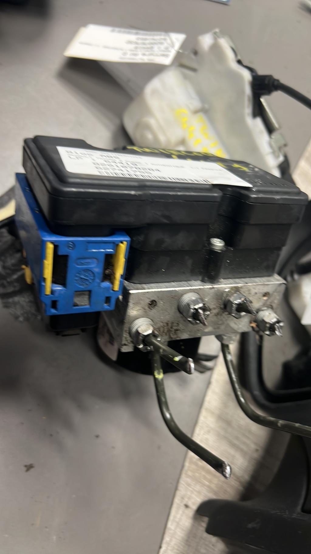Blocco ABS (antibloccaggio freni) RENAULT TWINGO 2 PHASE 1 Gasolina - 1
