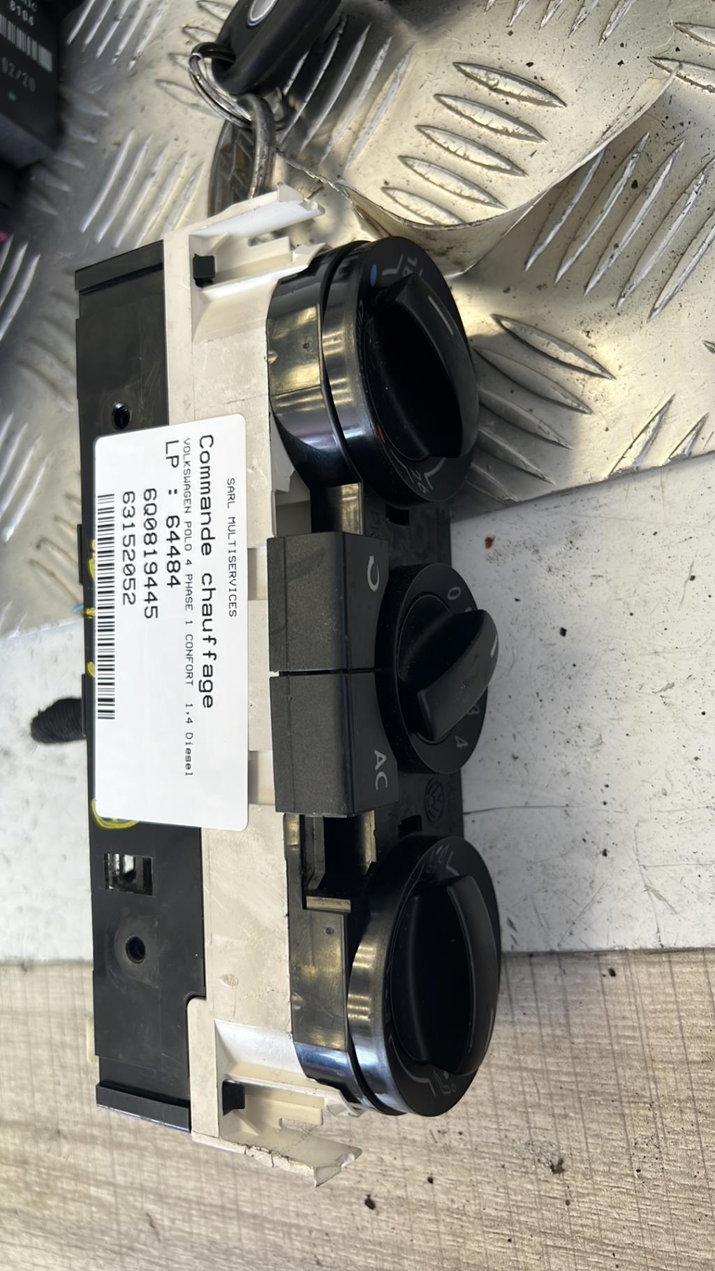 Commande chauffage VOLKSWAGEN POLO 4 PHASE 1 Diesel - 1