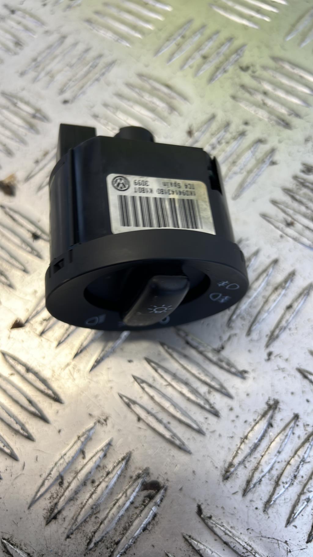 Commande de phare VOLKSWAGEN GOLF 6 Diesel - 1