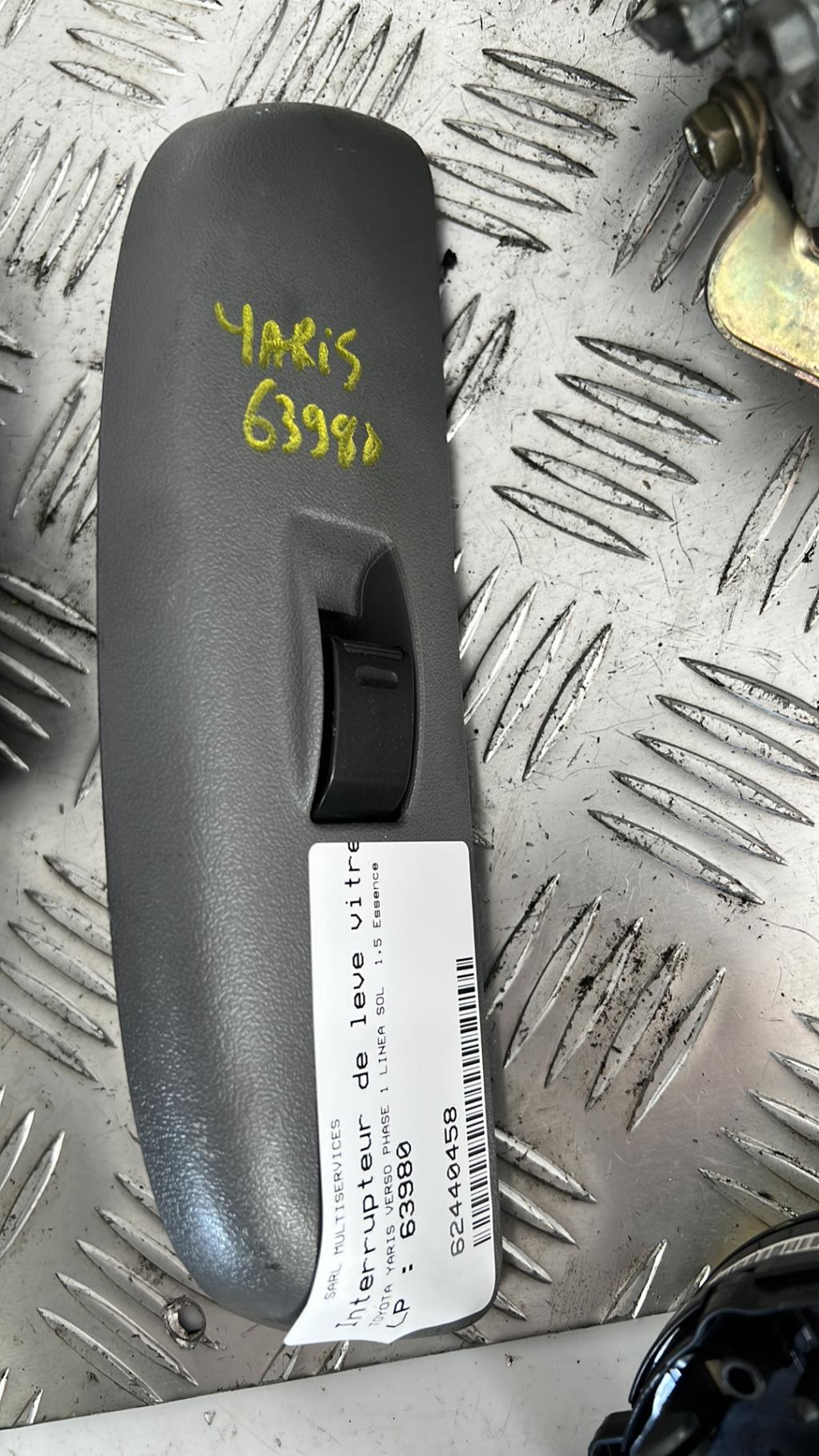 Interruttore lavacristalli anteriore destro TOYOTA YARIS VERSO PHASE 1 Gasolina - 1