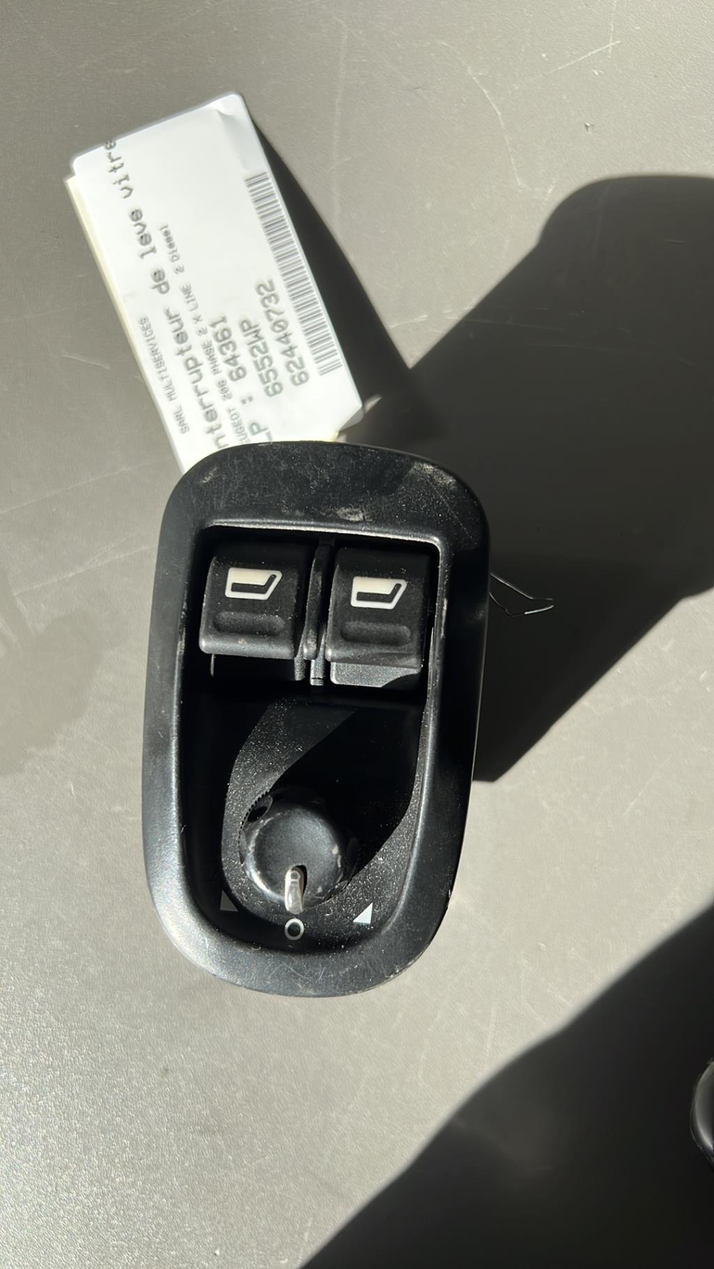 Interruttore lavacristalli anteriore sinistro PEUGEOT 206 PHASE 2 Diésel - 1